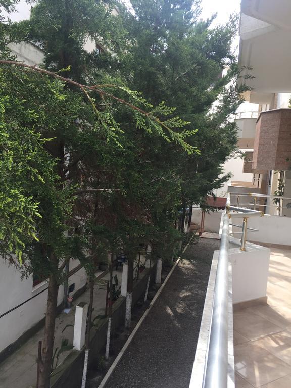 Tafilaj Apartments Durres Exterior photo